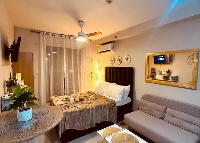Victoria Mactan * Lapu-Lapu City